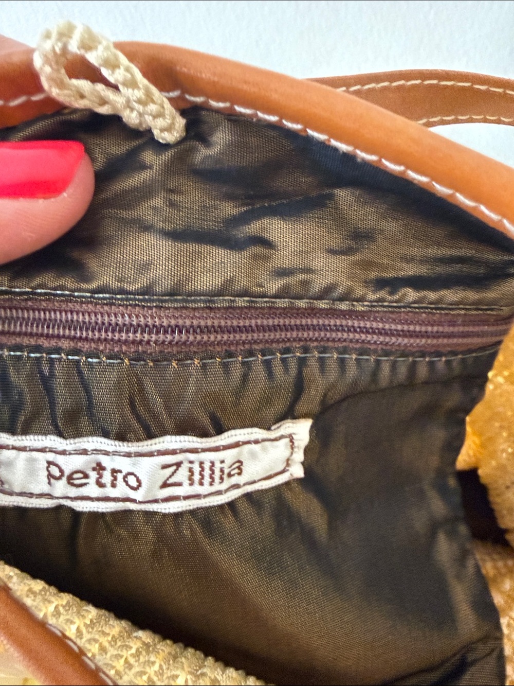 Petro Zillia Yellow Sequin Straw Hand Bag with Tan Trim - Picture 2 of 6